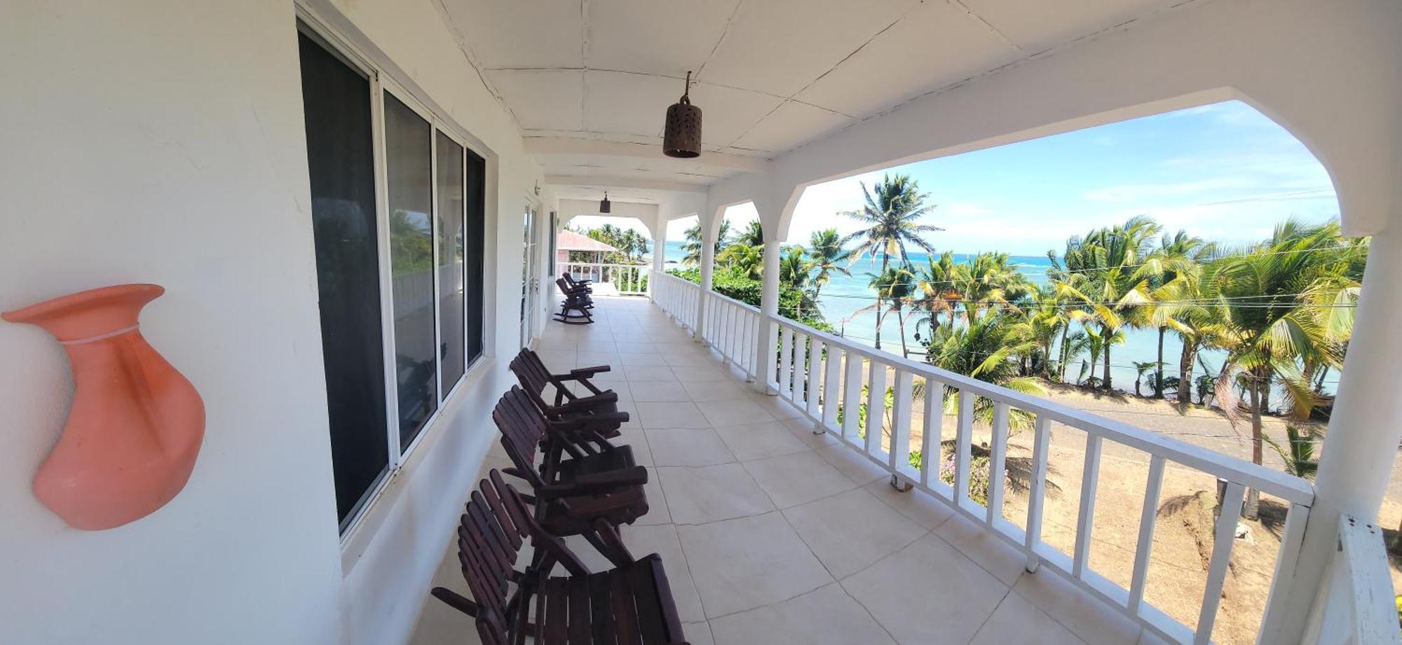 Ocean View Apartment North End Exterior photo
